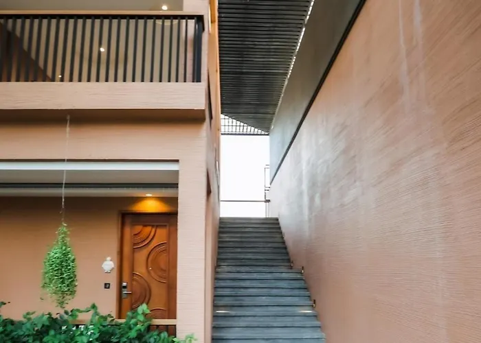 Rachabhura Hotel