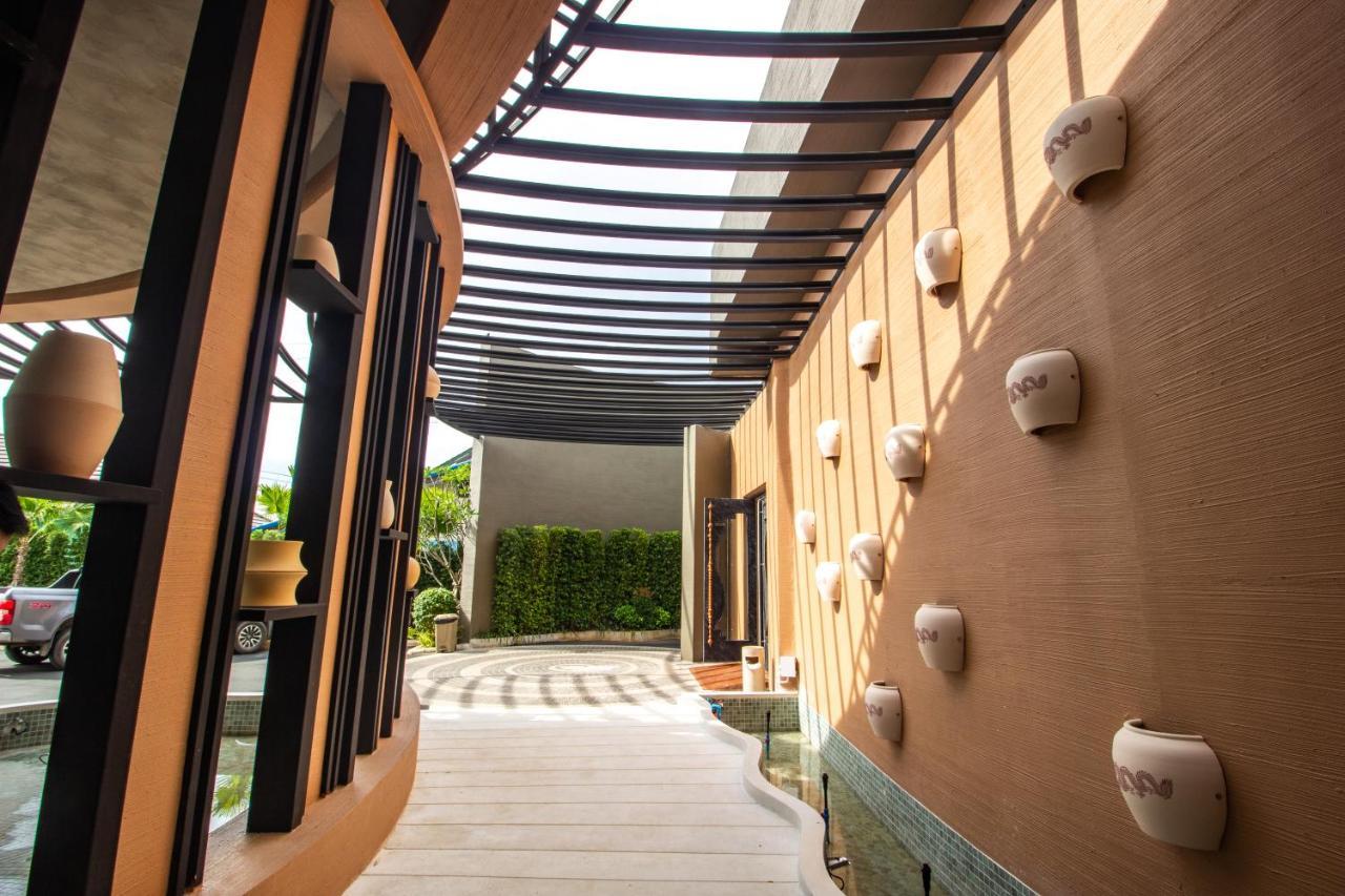 Hotel Rachabhura 5*